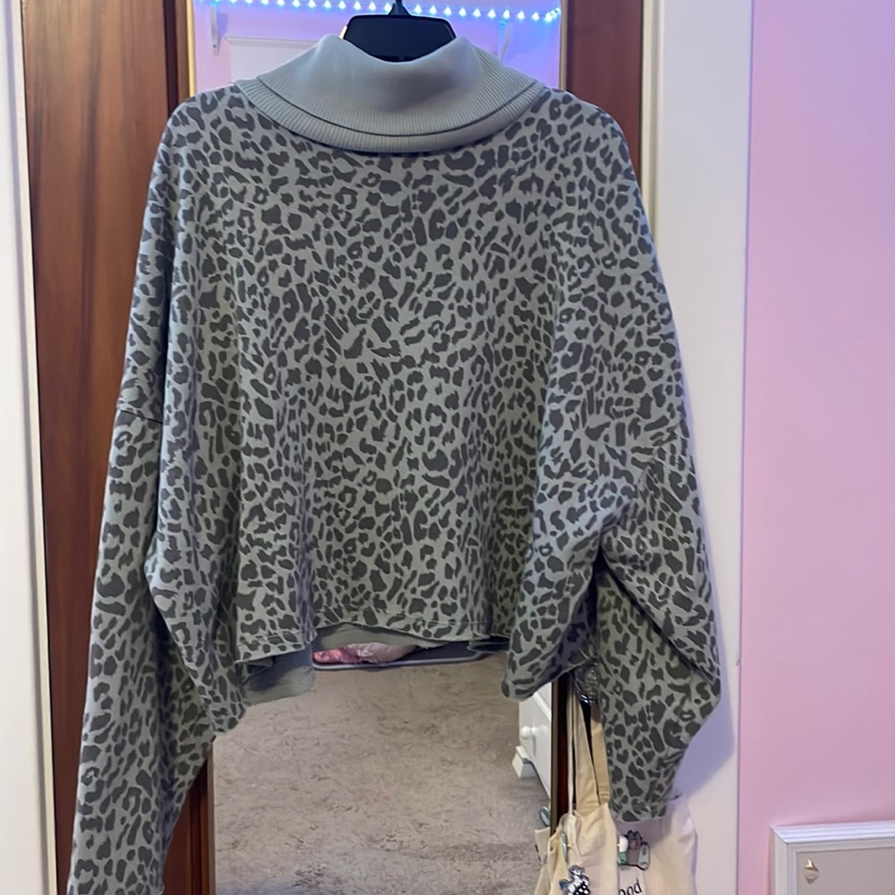 Green cheetah print turtle neck sweater